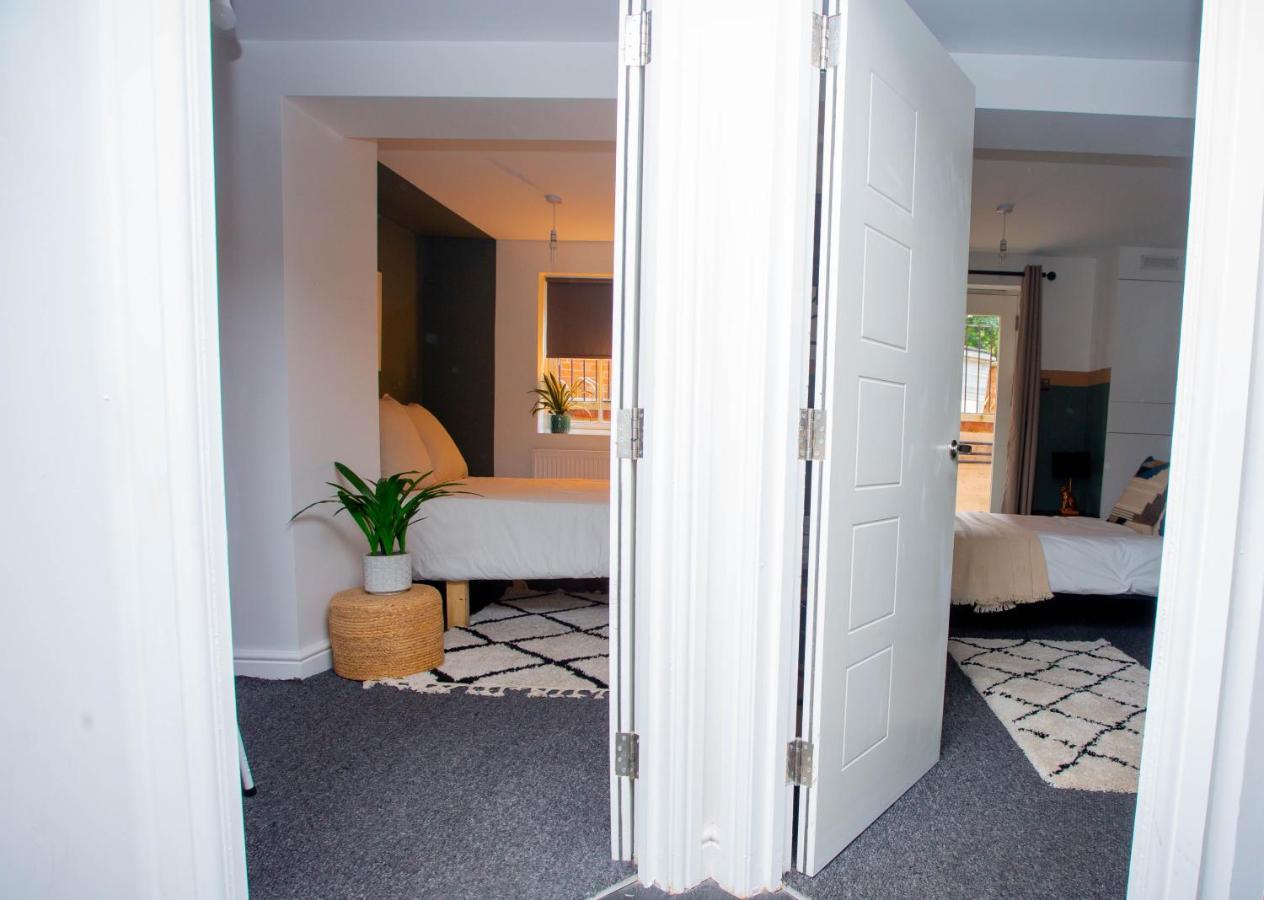 Ferienwohnung Nest Easy - Derngate Basement Northampton Exterior foto